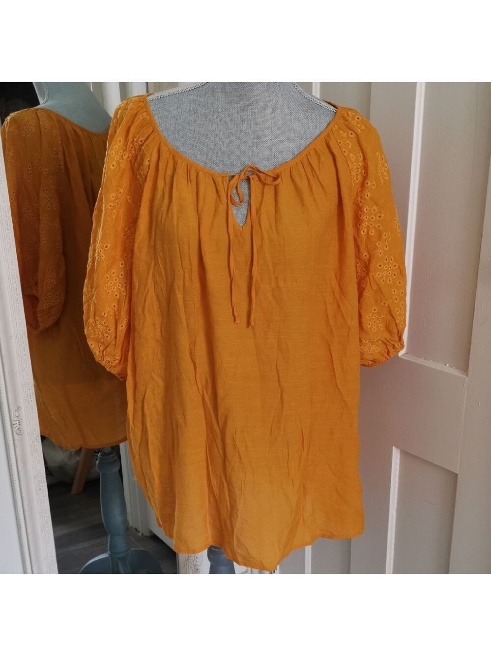 COMO BLU peasant cottagecore puff balloon sleeve blouse keyhole front Mustard 2X